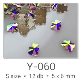   Profinails forma strasszkövek #Y-060 Crystal AB 12 db (6x5 mm virág)